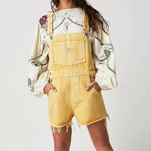 Levi’s Vintage Shortall Medium Canary